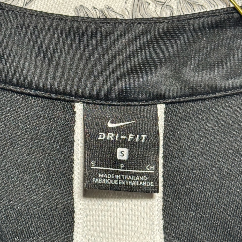 Very comfy Women’s Black and white small Nike dri-fit soccer jacket.